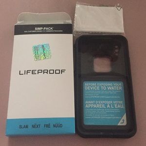 Life proof phone case